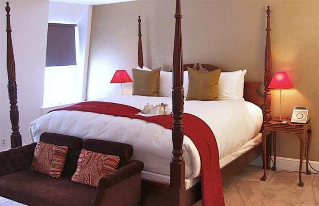 Relais Chateaux Camden Harbour Inn Room photo